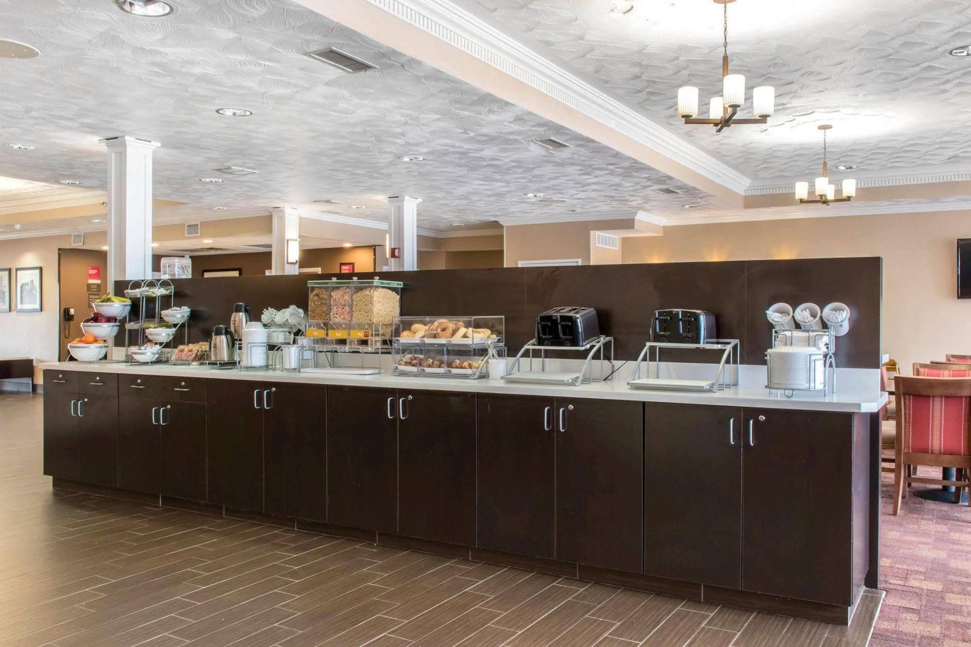 Hotel Comfort Near Montage Mountain Scranton